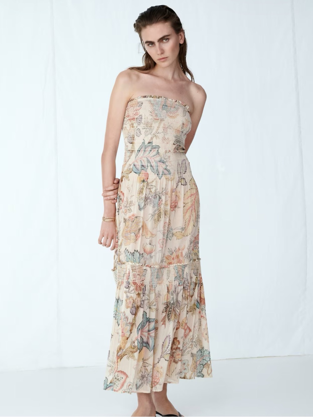 Strapless smocked dress in tropical floral print
